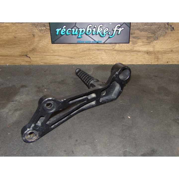 Repose pied passager droit Kawasaki 750 Z 2004