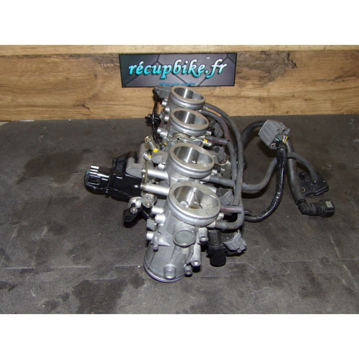 Boitier papillon injecteur Kawasaki 750 Z 2005 d'occasion au bon prix chez Récup bike