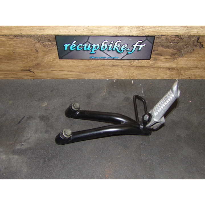Repose pied passager gauche - Suzuki RF 600 R (1993-1997)