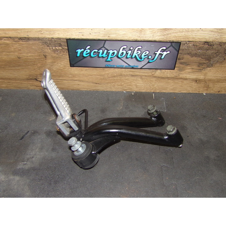 Repose pied passager droit - Suzuki RF 600 R (1993-1997)