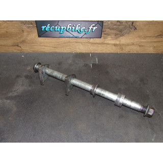 Axe de roue arrière (lot1) - Suzuki RF 600 R (1993–1997)