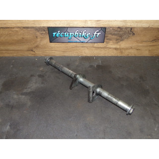 Axe de roue arrière (lot2) - Suzuki RF 600 R (1993–1997)