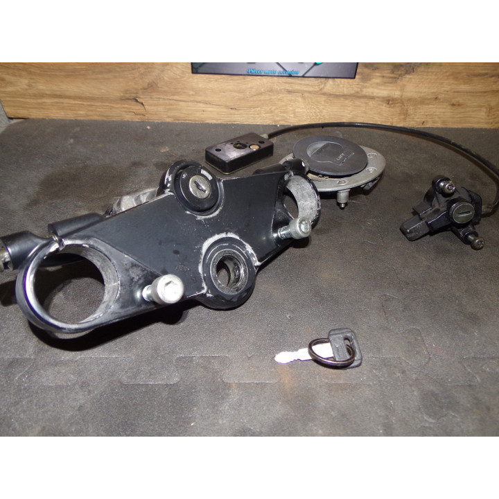 Ensemble Neiman, Bouchon, Serrure  - Suzuki RF 600 R (1993–1997)