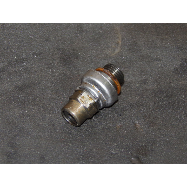 Soupape huile - Suzuki RF 600 R (1993–1997) / GSX-R 600 & 750 / Bandit 600