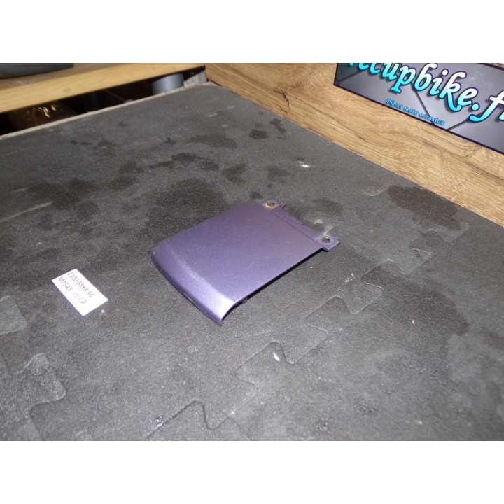 Plastique jonction arrière  Suzuki 1100 GSX-R 1994