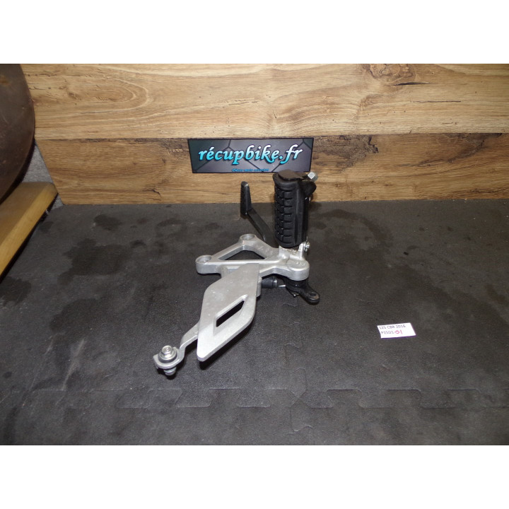 Platine droite frein CBR-R 125 2016