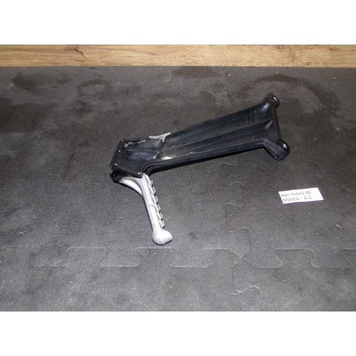 Repose pied passager droit Aprilia Tuono 2005